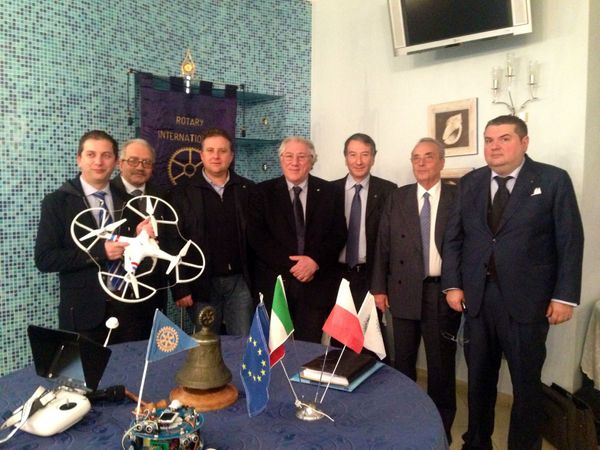 Internet delle cose al Rotary Club di Sant'Agata di Militello